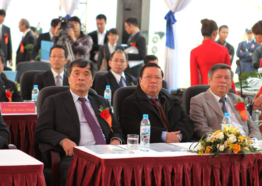Chủ tịch HĐQT Nguyễn Văn Tuân và Tổng Giám đốc Nguyễn Thành Phương tại lễ khởi công
