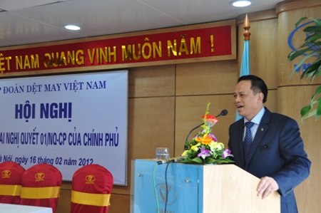 Phó Bí thư Đảng uỷ Khối cơ quan Doanh nghiệp Trung ương Nguyễn Văn Ngọc phát biểu