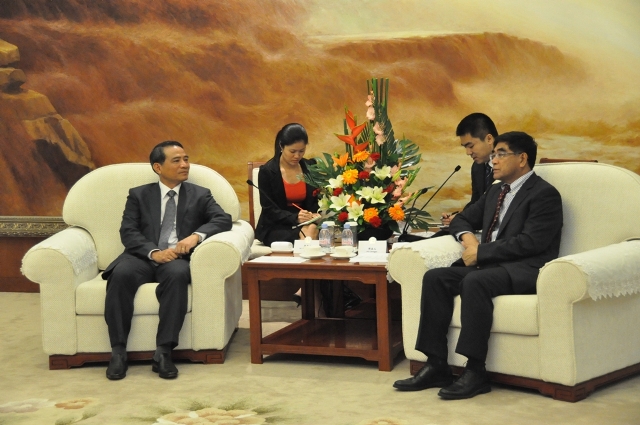 Đồng chí Trương Quang Nghĩa, Ủy viên BCH Trung ương Đảng, Bí thư Đảng ủy Khối Doanh nghiệp Trung ương thăm và làm việc với Tập đoàn Dầu mỏ - Hóa chất Trung Quốc SINOPEC