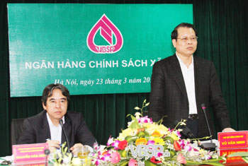 Phó Thủ tướng Vũ Văn Ninh yêu cầu NHCSXH cần thực hiện tốt hơn nữa chức năng là công cụ quan trọng để thực hiện các chính sách an sinh xã hội