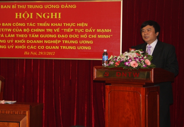 Phát biểu tham luận của đồng chí Bí thư Đảng ủy Viện Khoa học Xã hội Việt Nam