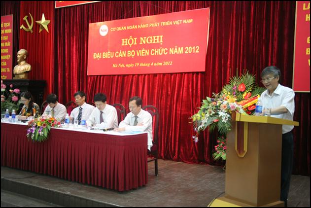 Đồng chí Nguyễn Quang Dũng – Bí thư Đảng ủy, Ủy viên Hội đồng quản lý, Tổng Giám đốc NHPT phát biểu
