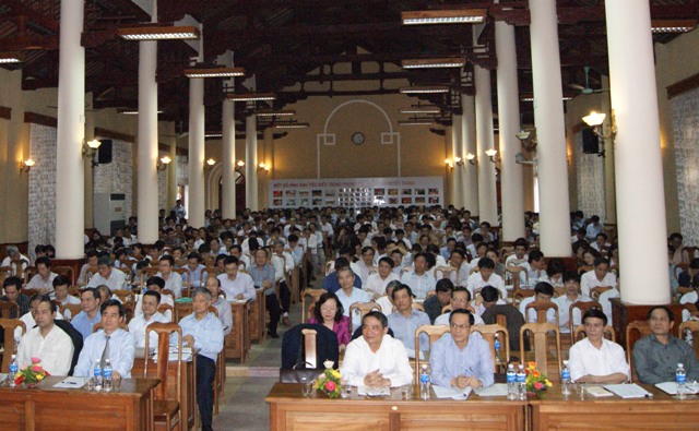 Đảng ủy Khối DNTW tổ chức Hội nghị quán triệt, triển khai thực hiện Nghị quyết Trung ương 4 khóa XI, ngày 10/4/2012.