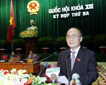 Chủ tịch Quốc hội Nguyễn Sinh Hùng phát biểu khai mạc   Kỳ họp thứ ba, Quốc hội khóa XIII. Ảnh: Mạnh Hùng