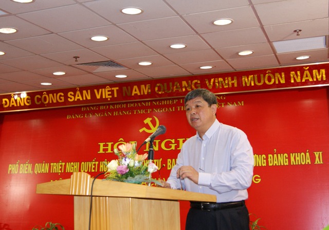 Đồng chí Nguyễn Phước Thanh - Bí thư Đảng ủy, Tổng giám đốc Vietcombank phát biểu khai mạc hội nghị.