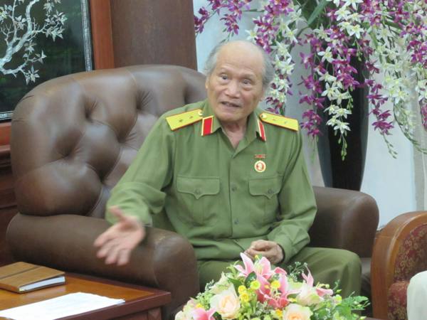 Trung tướng Phạm Hồng Cư