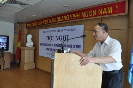 GS, TS Hoàng Chí Bảo hướng dẫn nghiên cứu 3 tác phẩm của chủ tịch Hồ Chí Minh