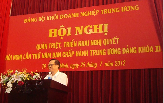 Đồng chí Nguyễn Văn Ngọc, Phó Bí thư Đảng ủy Khối phát biểu kết luận Hội nghị tại TP Hồ Chí Minh