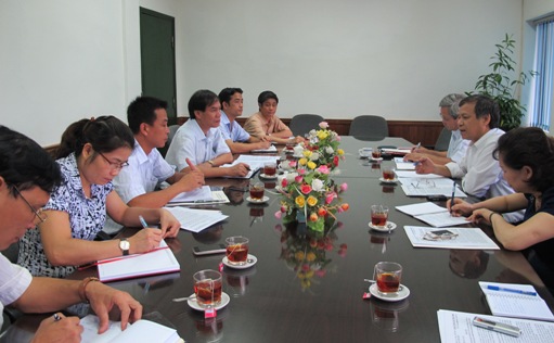 Đoàn kiểm tra làm việc tại Tổng Công ty Giấy Việt Nam