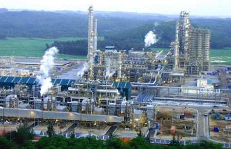 Hiện nhà máy lọc dầu Dung Quất đáp ứng khoảng 33% nhu cầu tiêu thụ xăng dầu trong nước