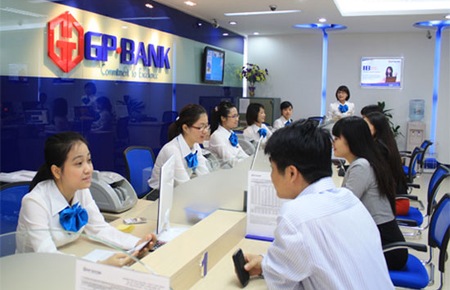 GP.Bank tiền thân là Ngân hàng Thương mại cổ phần nông thôn Ninh Bình, đã chuyển đổi thành ngân hàng thương mại cổ phần đô thị cuối năm 2005.