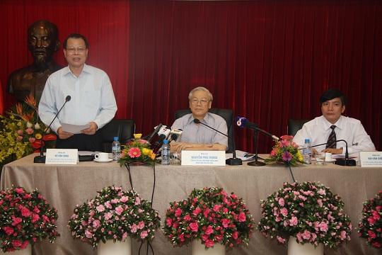 Phó Thủ tướng Chính Phủ Vũ Văn Ninh phát biểu tại buổi làm việc