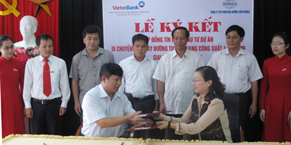 Lễ ký kết hợp đồng tài trợ vốn dự án xây dựng Nhà máy đường Tuyên Quang. 