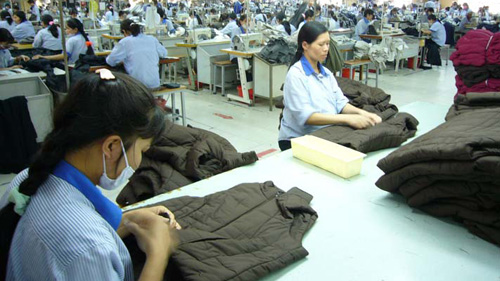 Hàng dệt may là một trong nhiều mặt hàng xuất khẩu chính của Việt Nam