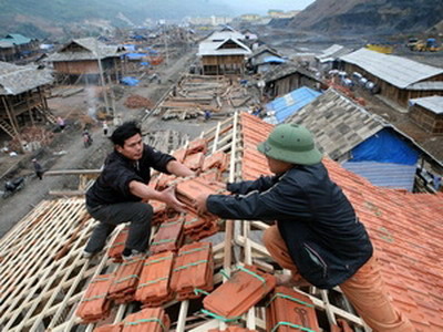 Chính phủ chỉ đạo phải hoàn thành việc thực hiện Dự án di dân, tái định cư thủy điện Sơn La trong năm 2014
