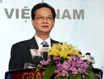 Thủ tướng Nguyễn Tấn Dũng phát biểu tại hội nghị.