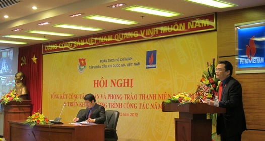 Đồng chí Nguyễn Quốc Thịnh - Bí thư Đoàn Thanh niên Tập đoàn Dầu khí Quốc gia Việt Nam phát biểu tại Hội nghị