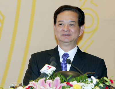 Thủ tướng Nguyễn Tấn Dũng đánh giá, năm 2012, ngành Ngân hàng đã có những đóng góp quan trọng trong ổn định kinh tế vĩ mô