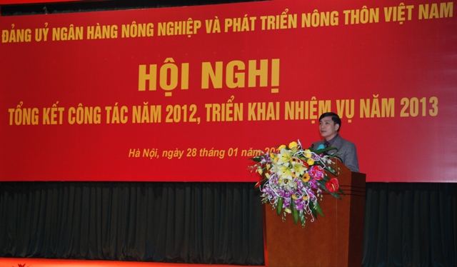 Đồng chí Bùi Văn Cường, Bí thư Đảng ủy Khối DNTƯ phát biểu chỉ đạo Hội nghị