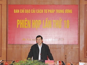Chủ tịch nước Trương Tấn Sang, Trưởng Ban Chỉ đạo Cải cách Tư pháp Trung ương, chủ trì Phiên họp lần thứ 10 của Ban Chỉ đạo.