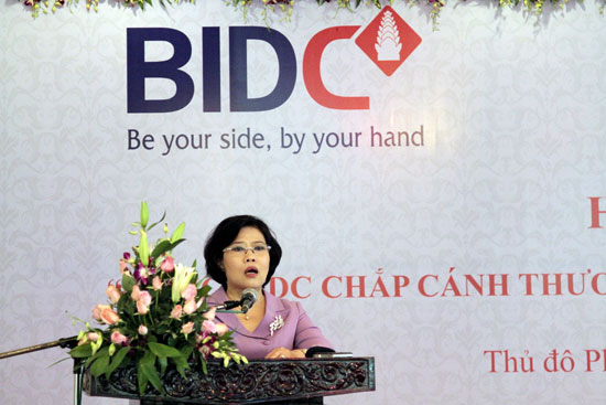 Bà Nguyễn Thị Hồng - Phó Chủ tịch UBND TP Hồ Chí Minh phát biểu tại Hội thảo