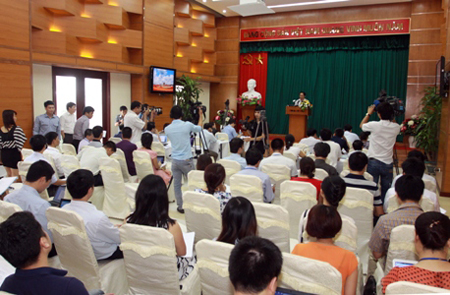 Cuộc họp báo của Vinacomin về hai dự án bauxite Tây Nguyên - Ảnh VGP/Nguyên Linh