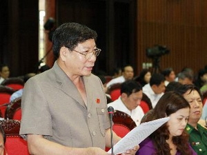 Đại biểu Quốc hội tỉnh Lào Cai Phạm Văn Cường phát biểu ý kiến