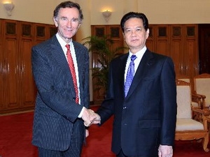 Thủ tướng Nguyễn Tấn Dũng đã tiếp Huân tước Stephen Green, Quốc vụ khanh phụ trách thương mại và đầu tư Vương quốc Anh