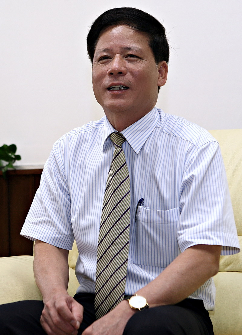 UV Thường vụ Đảng ủy, UV HĐQT, Tổng giám đốc Petrolimex Trần Văn Thịnh