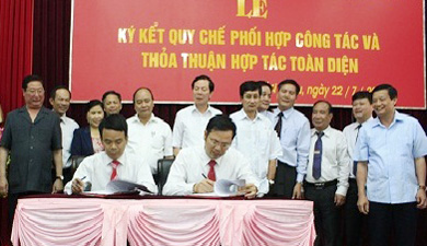 Lễ ký thỏa thuận hợp tác giữa VietinBank Lai Châu và Công ty Cao su Lai Châu.
