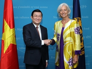 Chủ tịch nước Trương Tấn Sang gặp Giám đốc điều hành Quỹ Tiền tệ Quốc tế (IMF), bà Christine Largade.