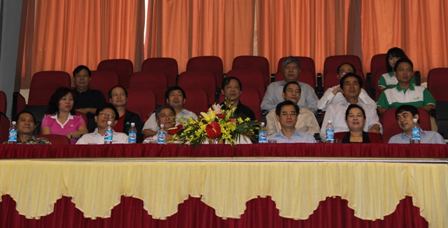 Các đồng chí Lãnh đạo Ủy ban Kiểm tra Trung ương và Lãnh đạo Đảng ủy Khối Doanh nghiệp Trung ương dự Chương trình