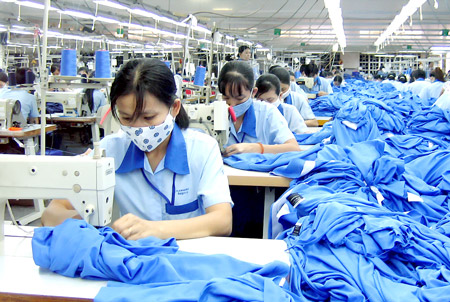 Kim ngạch xuất khẩu dệt may năm 2013 đã vượt mốc 20 tỷ USD
