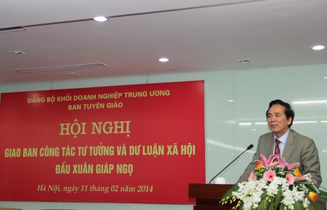 Đồng chí Trần Thanh Khê, Ủy viên Ban Thường vụ, Trưởng Ban Tuyên giáo Đảng ủy Khối phát biểu khai mạc và chúc mừng Xuân mới Giáp Ngọ 2014.