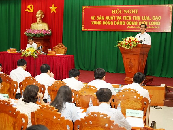 Thủ tướng Nguyễn Tấn Dũng phát biểu kết luận hội nghị. (Ảnh: Đức Tám/TTXVN)
