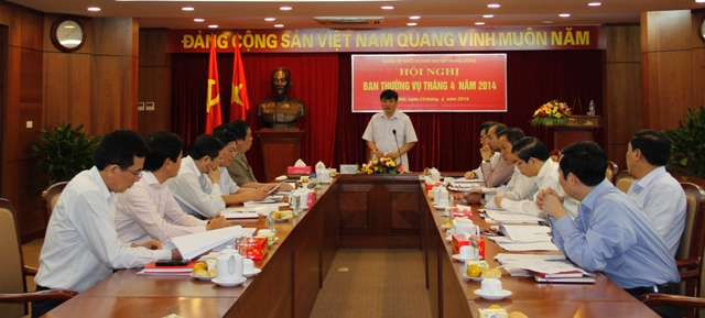Đồng chí Bùi Văn Cường, Ủy viên dự khuyết Trung ương Đảng, Bí thư Đảng ủy Khối chủ trì Hội nghị.