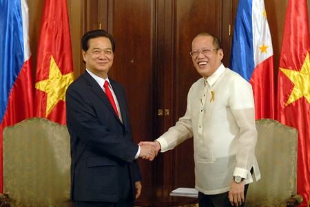 Thủ tướng Nguyễn Tấn Dũng và Tổng thống Philippines Aquino
