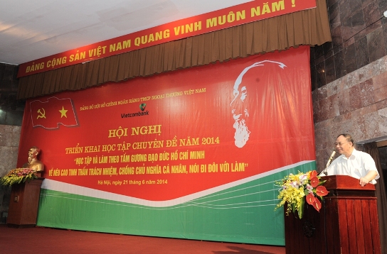 Giáo sư, Tiến sỹ Hoàng Chí Bảo truyền đạt về tư tưởng, đạo đức Hồ Chí Minh với chuyên đề “Nêu cao tinh thần trách nhiệm, chống chủ nghĩa cá nhân, nói đi đôi với làm” 