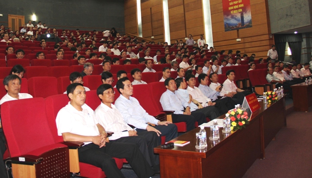 Các đại biểu của Đảng bộ Khối DNTW tham dự Hội nghị tại điểm cầu Hà Nội.