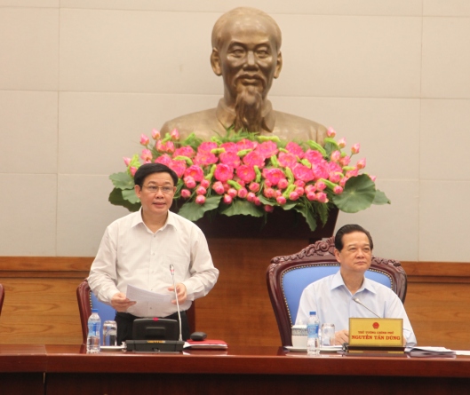 đồng chí Vương Đình Huệ - Ủy viên Trung ương Đảng, Trưởng Ban Kinh tế Trung ương, Phó Trưởng Ban chỉ đạo