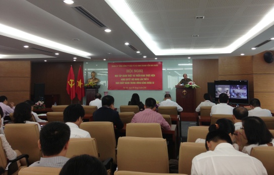đồng chí Nguyễn Đức Hà, Vụ trưởng Ban Tổ chức Trung ương truyền đạt 
