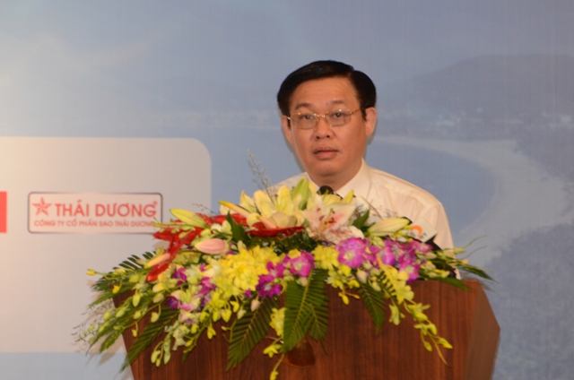 Trưởng Ban Kinh tế Trung ương Vương Đình Huệ đã gợi mở giải pháp nhằm phát huy sức mạnh Miền Trung trong giai đoạn mới