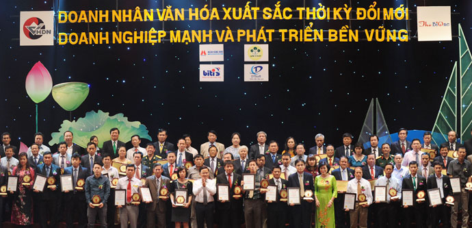 Lễ tôn vinh Doanh nhân văn hóa xuất sắc và Doanh nghiệp mạnh & phát triển bền vững 2014