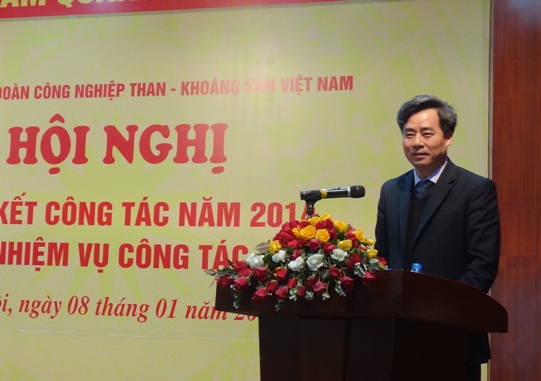 Đồng chí Nguyễn Quang Dương- Phó Bí thư Đảng ủy Khối DNTW phát biểu tại Hội nghị