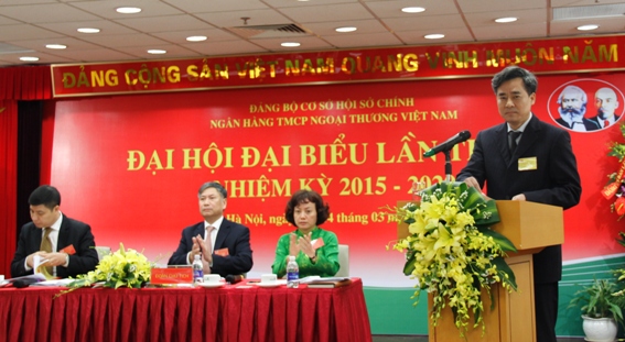 Đồng chí Nguyễn Quang Dương - Phó Bí thư Đảng ủy Khối DNTW phát biểu chỉ đạo tại Đại hội