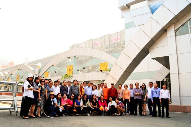 Các đại biểu dự hội nghị thăm Thủy điện Sơn La.
