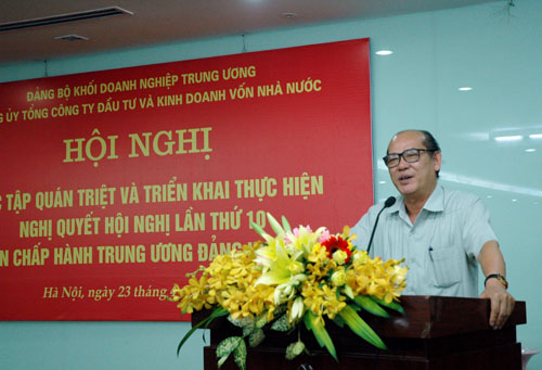 đồng chí Nguyễn Đức Hà - Vụ trưởng, Ban Tổ chức Trung ương đã quán triệt Nghị quyết Trung ương 10 