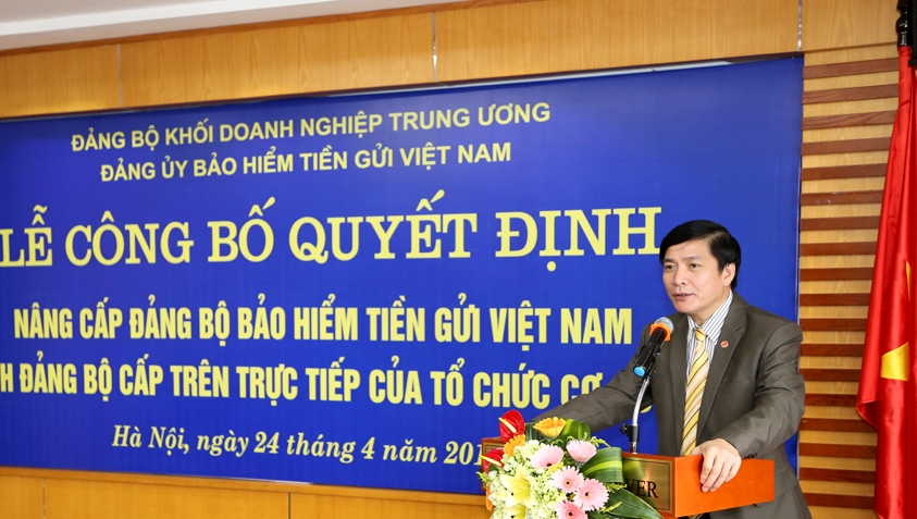 Đồng chí Bùi Văn Cường, Ủy viên dự khuyết Trung ương Đảng, Bí thư Đảng ủy Khối DNTW  phát biểu tại buổi Lễ công bố Quyết định.