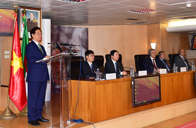 Thủ tướng Nguyễn Tấn Dũng phát biểu tại Công ty Dầu khí quốc gia Algeria