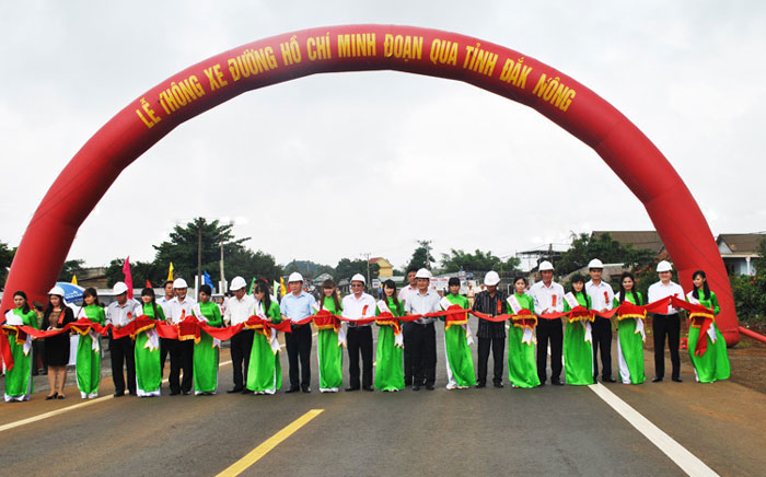 Thông xe đường Hồ Chí Minh qua Đăk Nông